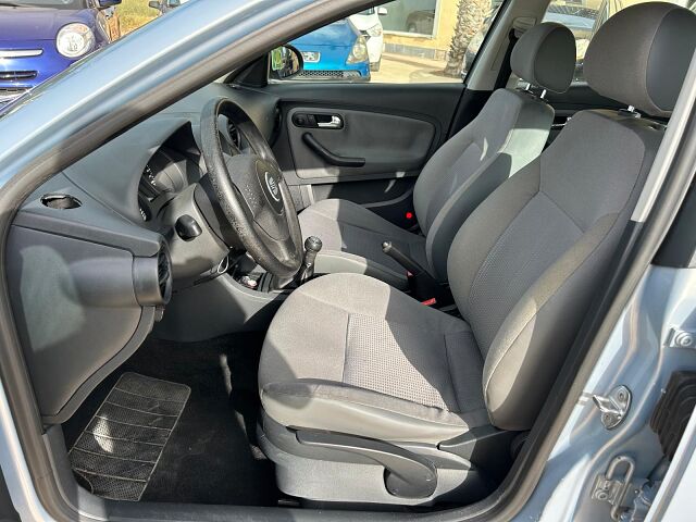 SEAT IBIZA COMFORT 1.4 SPANISH LHD IN SPAIN 90000 MILES SUPERB 2004